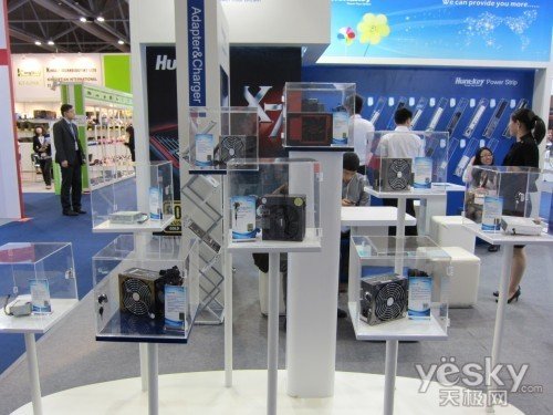 全線產(chǎn)品出擊，航嘉揚(yáng)威香港環(huán)球資源電子展，引領(lǐng)機(jī)電產(chǎn)品新趨勢(shì)